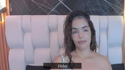 Roxanna online show from September 28, 12:32 pm