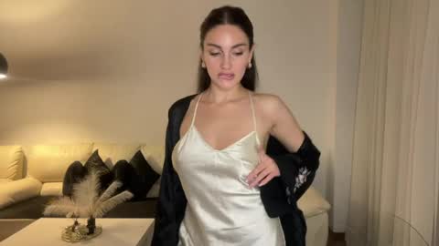 Roxy online show from May 27, 1:27 am