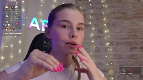 Roxieex ABBY online show from May 12, 7:20 pm