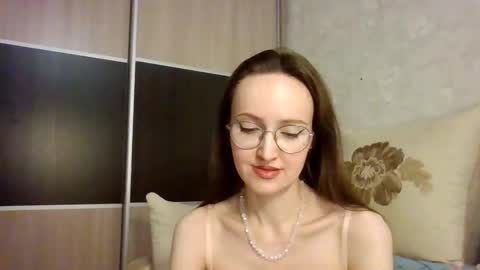 Snapshot of roxxywharton chatting on February 17, 6:09 am Roxxy Wharton online show from February 17, 6:09 am