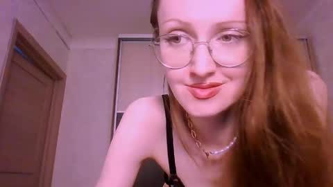 Roxxy Wharton online show from May 8, 1:47 pm