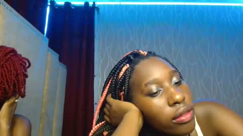 Roxy online show from May 10, 4:14 am