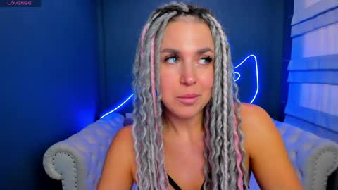 Roxy online show from April 9, 6:19 am