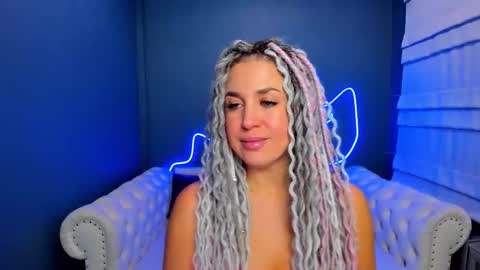 Roxy online show from October 20, 1:19 am