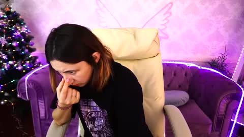 roxy_rayy online show from December 23, 2:28 pm