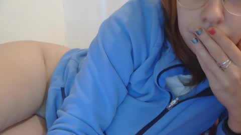 roxy secrets online show from October 28, 6:52 am