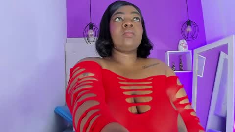 roxy_sexy69 online show from May 31, 11:27 am