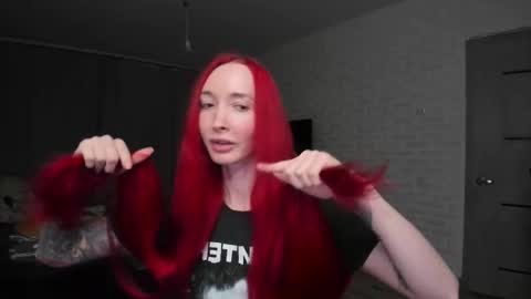 Roxy online show from March 9, 5:49 pm