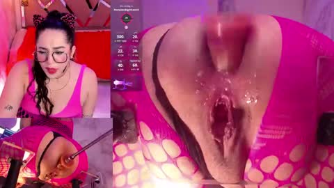 roxylicious_ online show from May 9, 1:46 pm