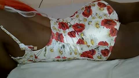 royalseductress online show from April 10, 6:58 pm