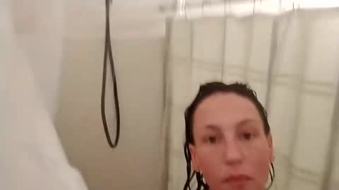 royaltycakes_00 online show from November 21, 2:46 am