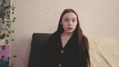 Alice online show from April 8, 8:49 am