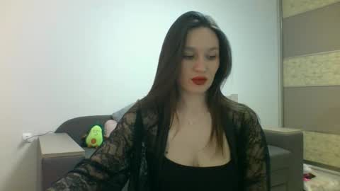 Roza05x online show from May 6, 11:03 am