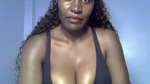 rozie34 online show from March 19, 9:41 pm