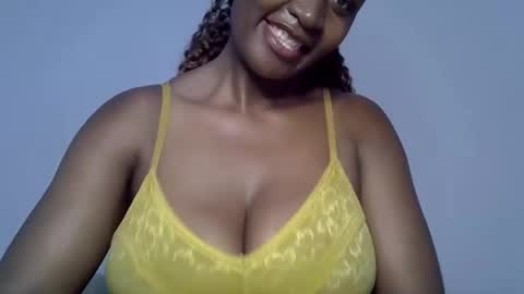 rozie34 online show from April 9, 12:57 am