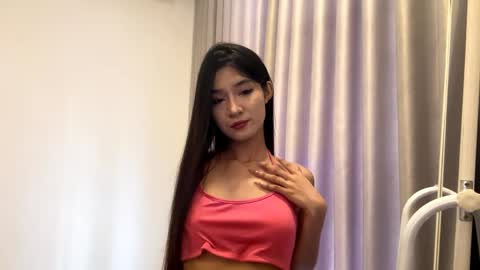 rubycrumbell online show from May 19, 5:47 am
