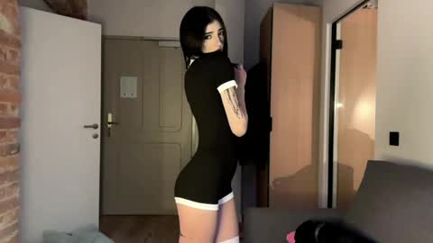 Jess online show from April 1, 5:08 am