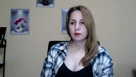 Ruth online show from May 26, 7:08 am