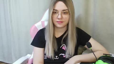 Tanyushka online show from December 22, 7:17 pm