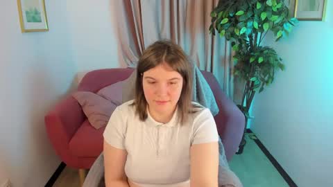 Ruyjin online show from May 25, 11:09 am