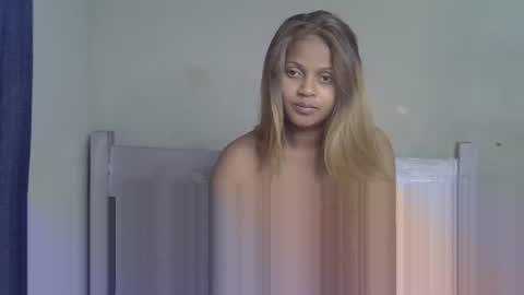 rywanna online show from April 3, 6:50 pm