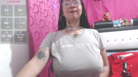 saalomee 1 online show from September 14, 12:52 am