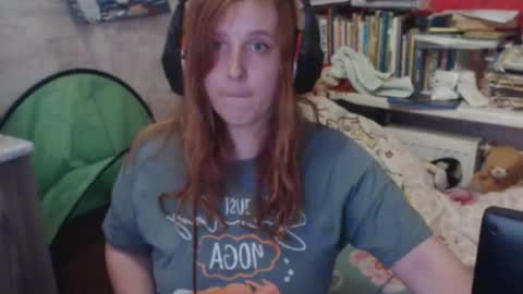 sabochka888 online show from May 29, 2:48 pm