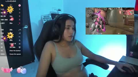 Angie  online show from October 21, 10:47 pm