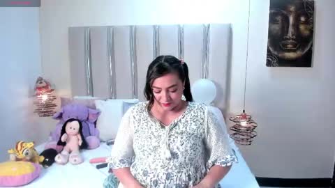 Sabrina Vantress online show from March 24, 9:14 am