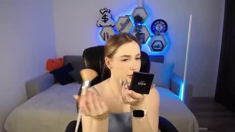 Sabrina Violet online show from January 7, 9:07 am
