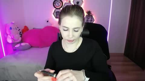 Sabrina Violet online show from May 4, 8:18 am