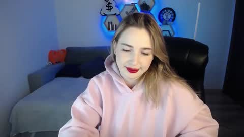 Sabrina Violet online show from December 21, 10:17 am