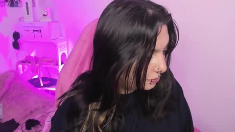 Ig  online show from September 20, 12:25 pm