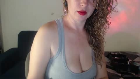 sacrletardiente online show from May 13, 12:11 pm