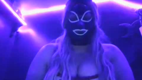 saddybaddie online show from July 27, 5:48 am