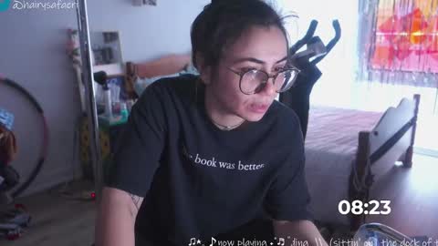 Safa online show from January 15, 4:32 pm