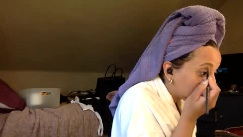 Snapshot of saggy888 chatting on September 15, 10:50 pm MistressLady online show from September 15, 10:50 pm