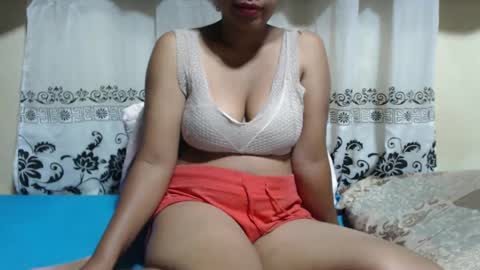 Snapshot of sahobelle chatting on March 1, 1:11 am sahobelle online show from March 1, 1:11 am