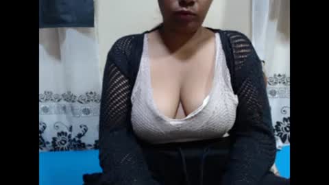 Snapshot of sahobelle chatting on September 15, 1:30 pm sahobelle online show from September 15, 1:30 pm