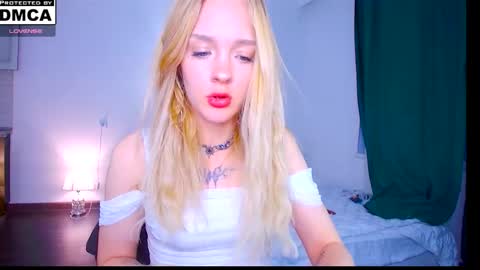 Sofia online show from May 15, 1:33 am
