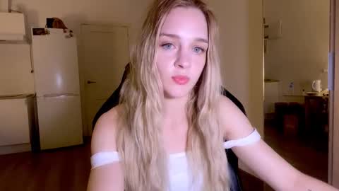 Sofia online show from October 12, 9:39 pm