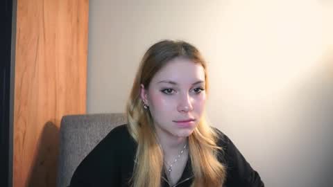 Ariel online show from May 15, 8:22 pm