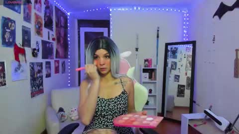 Snapshot of sakura_of chatting on September 29, 11:04 am sakura_of online show from September 29, 11:04 am