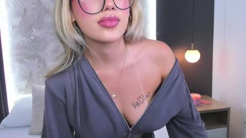 S A L I H A online show from September 14, 2:53 am
