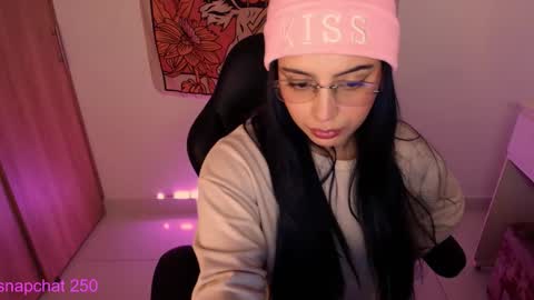 sallymaddoxx online show from May 9, 3:19 am