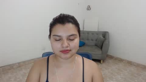Snapshot of salome_gonzales_ chatting on March 5, 7:39 pm Salome online show from March 5, 7:39 pm