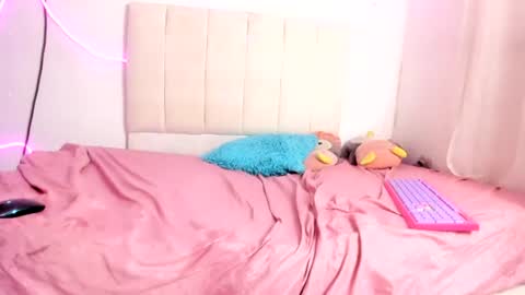 salome_horny3 online show from July 9, 8:11 pm