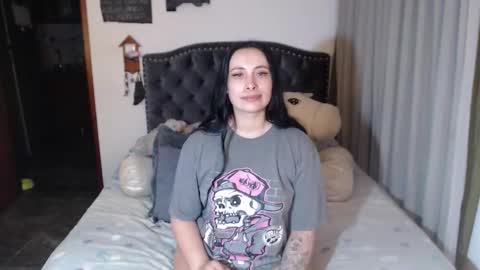 yenny online show from March 6, 3:45 am