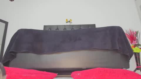 martina online show from May 16, 10:36 am