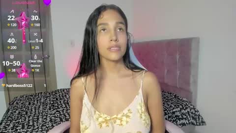 Samantha Roberts online show from December 6, 3:41 am